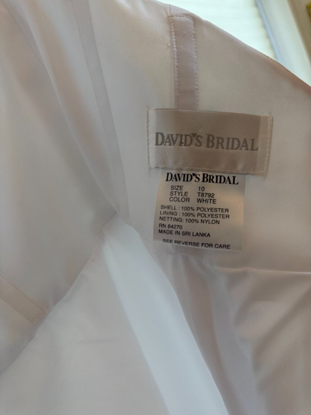 Strapless Organza A Line Gown with Ribbon Detail - Bridal Size 10 - Picture 4 of 4